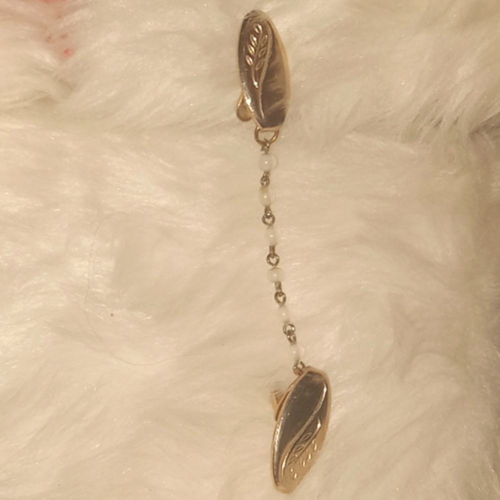 Vintage Sweater Dress Clip